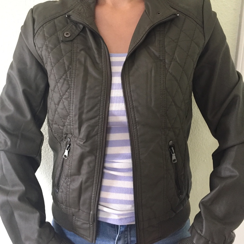 New faux leather jacket - Picture 1 of 11